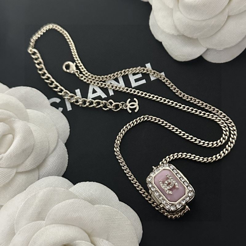 Ch**el necklaces